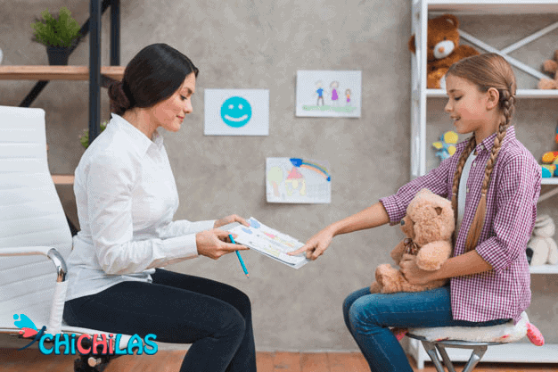 مشاوره کودک - روانشناس کودک - چیچیلاس - فروشگاه چیچیلاس - عروسک