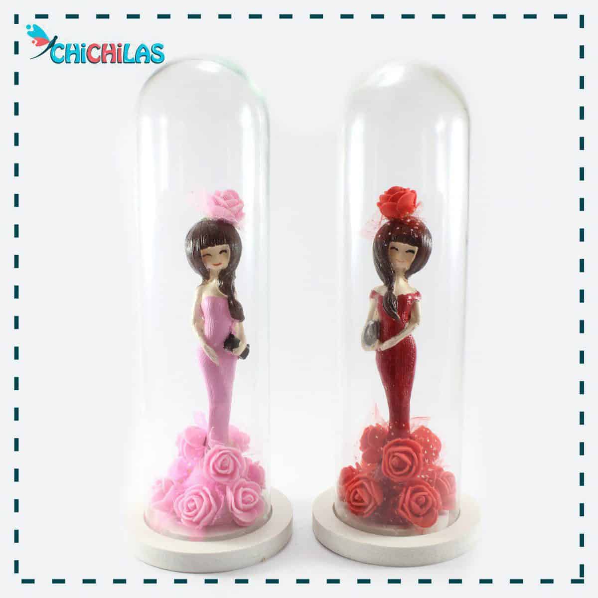 چیچیلاس - مجسمه دختر - مجسمه دختر شیشه ای - دکوری - هدیه - کادو - فروشگاه چیچیلاس - فروشگاه دکوری