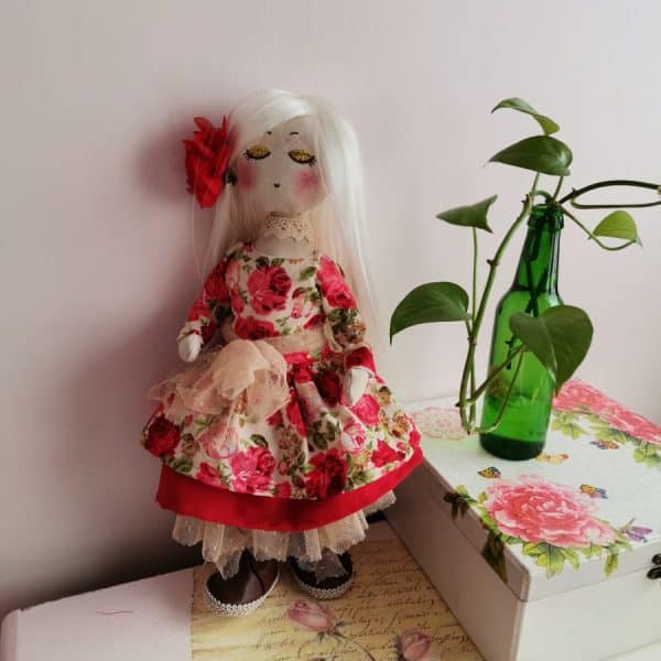عروسک تیلدای دامن گلی (کد295)