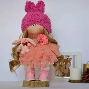 عروسک روسی کلاه خرگوشی کد: A23