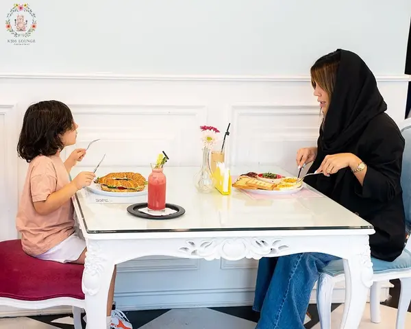 بهترین رستوران کودک در تهران کجاست؟